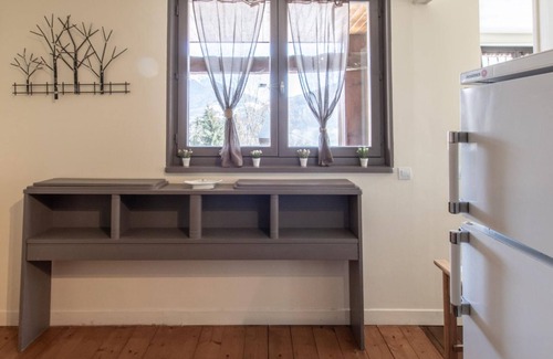 Saint-Ferreol Apartment | Apartment 'Les Lutins' with Mountain View, Shared Terrace and Wi-Fi