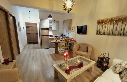Lefkogeia Apartment | Apartment Levante, Carefree stay on a private farm, 1 km away from the beach