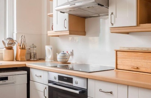 Achachork Apartment | Apartment Lighthouse Buildings in Isle of Skye - 4 persons, 2 bedrooms