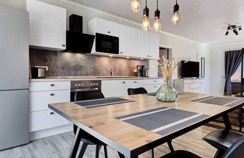 Schleswig-Holstein North Sea Coast Apartment | Apartment 'Links' with Private Terrace and Private Garden