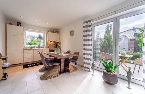 Bad Zwischenahn Apartment | Apartment LINUS | Barrier-free. Cozy. Garden - Recreation at the Zwischenahner Meer