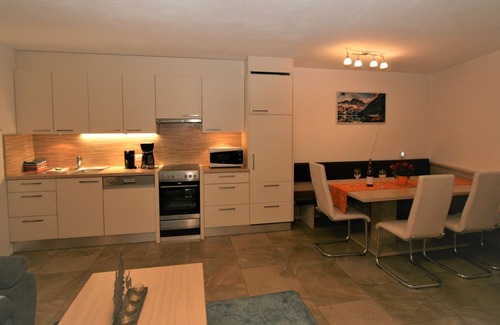 Hart im Zillertal Apartment | Apartment Lisa by Interhome