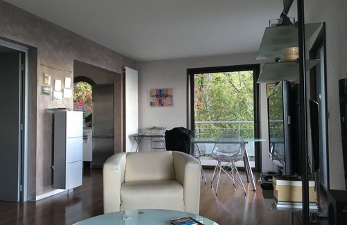 Thonon-les-Bains Apartment | Apartment located in a pastoral setting with wonderful views of Lake Geneva