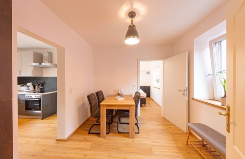 Lunz am See Apartment | Apartment Lohstampfe 50m2 mit Blick auf den Garten