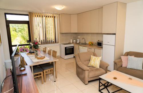Siroki Brijeg Apartment | Apartment Lucija
