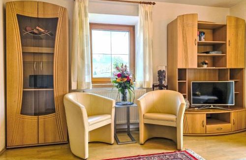 Reith bei Seefeld Apartment | Apartment Lueg ins Land by Interhome