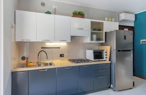 Lugana Apartment | Apartment 'Lugana Garten Heim' with Private Garden, Wi-Fi and Air Conditioning