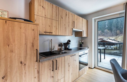 Auffach Apartment | Apartment 'Luisalle Top 4' with Mountain View, Balcony and Wi-Fi