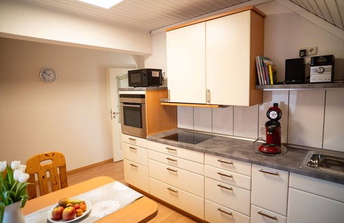 Gangelt Apartment | Apartment 'Luri' with Shared Terrace and Wi-Fi