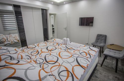 Tuzla Canton Apartment | Apartment LUX 2