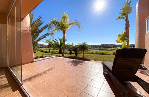 Los Martinez Apartment | Apartment "Luxury South Facing GroundFloor" with Lake View, Pool & Wi-Fi