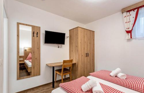 Sankt Johann im Pongau Apartment | Apartment mit Blick auf die Berge