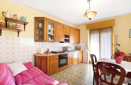 Saint Maurice Apartment | Apartment 'Maison Blanchet' with Mountain View and Balcony