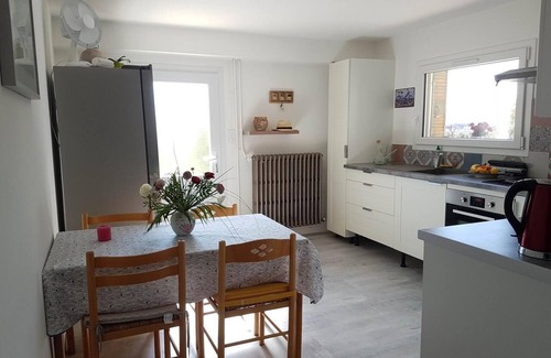 Vinsobres Apartment | Apartment 'Maison D'hôtes' with Private Pool, Private Terrace and Wi-Fi