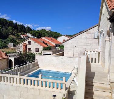 Pucisca Apartment | Apartment Making memories