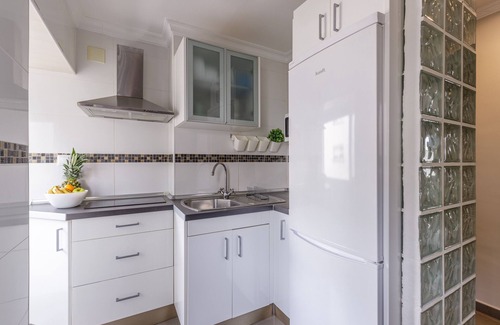 Ciudad Jardin Apartment | Apartment 'Málaga Dream' with Wi-Fi and Air Conditioning