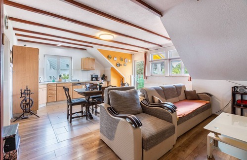 Hubertshofen Apartment | Apartment 'Malsam' with Lake View, Balcony and Wi-Fi