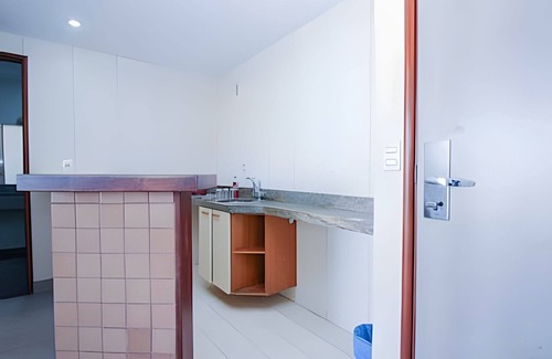Setor Hoteleiro Norte Apartment | Apartment Manhttan Hotel - swimming pool - maid
