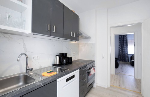 Mayen Apartment | Apartment 'Maria Laach Und Nürburgring' with Balcony and Wi-Fi