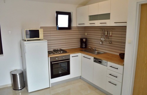 Betina Apartment | Apartment Marija 1 directly on the beach with two rooms