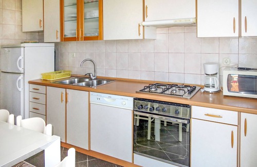 Kali Apartment | Apartment Marija by Interhome