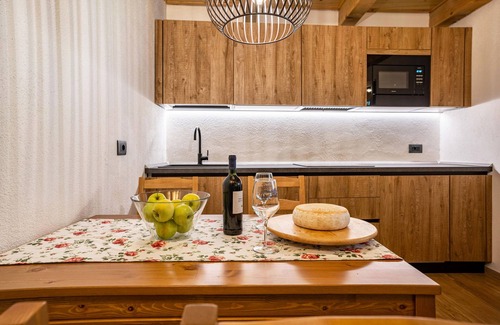 Pejo Apartment | Apartment 'Maso Rapunzel' with Mountain View, Private Garden and Wi-Fi