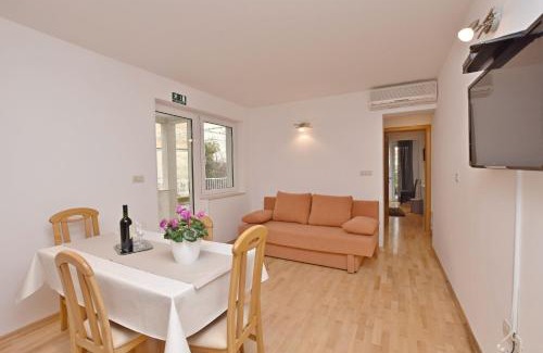 Omis Apartment | Apartment Mate