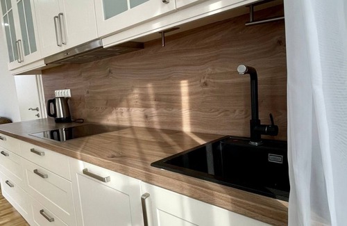 Stetten Apartment | Apartment 'Max Haus 2' with Private Terrace and Wi-Fi