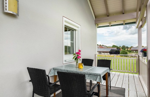 Arnstorf Apartment | Apartment 'Mayerhofer 2' with Shared Terrace, Shared Garden and Wi-Fi