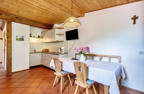 San Pancrazio Apartment | Apartment 'Mayrhof Ahorn' with Mountain View, Wi-Fi & Balcony