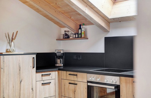 Unterammergau Apartment | Apartment Meditz with Mountain View, Balcony & Wi-Fi