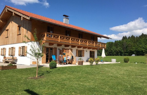 Miesbach Apartment | Apartment Mehringer on the outskirts Miesbach - ideal starting point for excursions