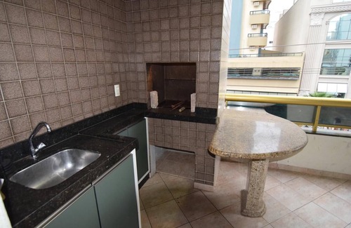 Andorinha House | Apartment Meia praia Private pool 04 bedrooms 02 parking spaces