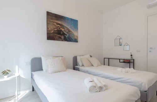 Binda Apartment | Apartment 'Metro-navigli-universita' with Shared Garden, Wi-Fi and Air Conditioning