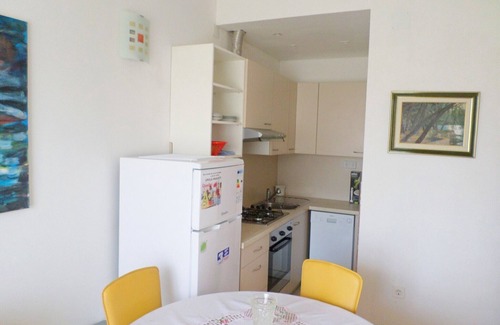 Dinjiska Apartment | Apartment Milidar, (16015), Dinjiška, hr