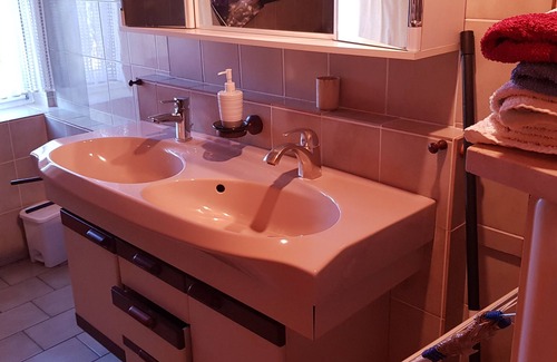 Klosterlechfeld Apartment | Apartment mit Balkon und Sauna