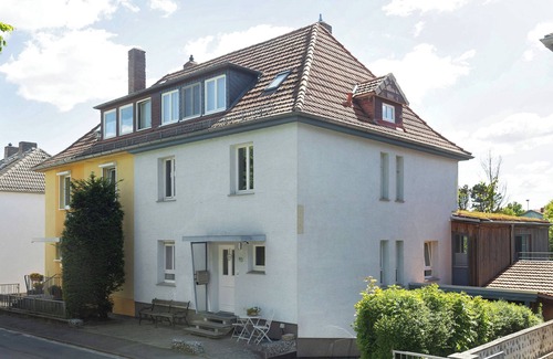 Harleshausen Apartment | Apartment 'Mit Privater Sauna' with Wi-Fi
