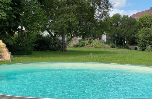 Veckerhagen Apartment | Apartment mit romantischem Garten an der Märchenstraße!
