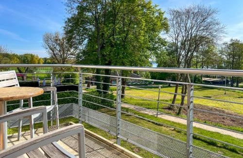 Muritz Apartment | Apartment mit Seeblick - 950 m zum Hundestrand - Wiesengeflüster