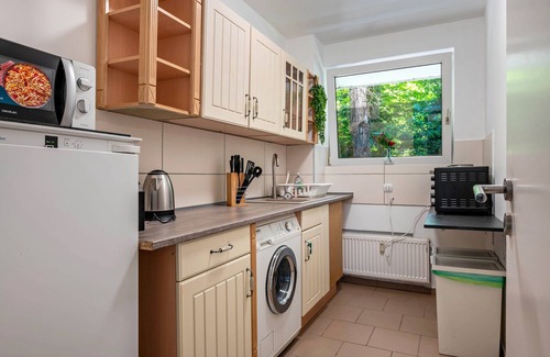 Delmenhorst Apartment | Apartment 'Mk Delmenhorst 4' with Balcony and Wi-Fi
