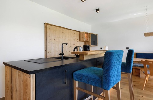 Salonetto Apartment | Apartment 'Moarhof Salbei' with Mountain View, Private Terrace and Wi-Fi