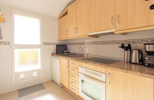 Fuengirola Apartment | Apartment 'Modern Penthouse' with Sea View, Wi-Fi and Air Conditioning
