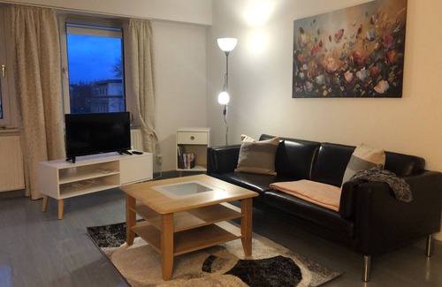 Zwickau Apartment | Apartment 'Moderne Vollmöblierte Wohnung' with Private Garden