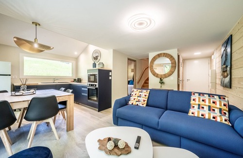 Saxel Apartment | Apartment 'Mont Blanc Spa-terrasse Privatisés' with Private Terrace, Private Garden and Wi-Fi