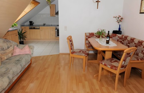 Oppenau Apartment | Apartment 'Moosblick' with Balcony and Wi-Fi