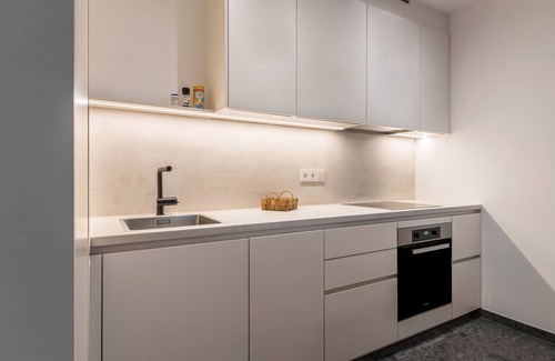 Valdaora di Mezzo Apartment | Apartment 'Mountain Meadows Apt 4' with Mountain View and Wi-Fi