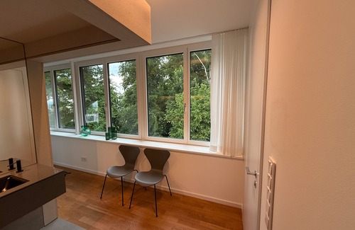 Schnetzenhausen Apartment | Apartment 'Müller' with Lake View, Wi-Fi and Air Conditioning