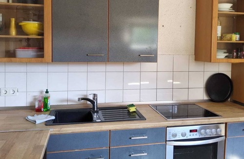 Saarlouis Apartment | Apartment 'Müller' with Balcony and Wi-Fi
