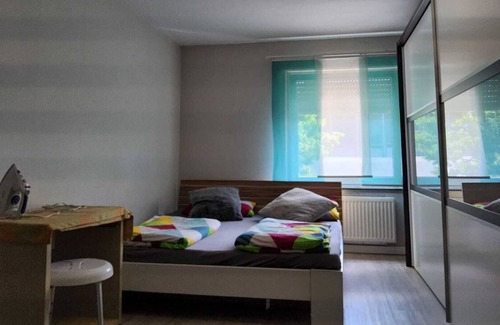 Saarlouis Apartment | Apartment 'Müller' with Balcony and Wi-Fi