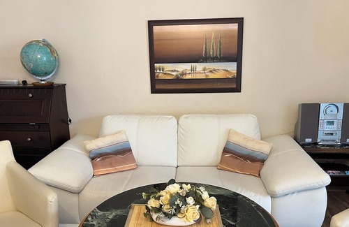 Munchen District Apartment | Apartment Munich Planegg furnished living 120sqm